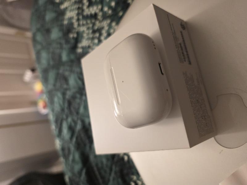 Apple AirPods Pro 2 - Lightning 4