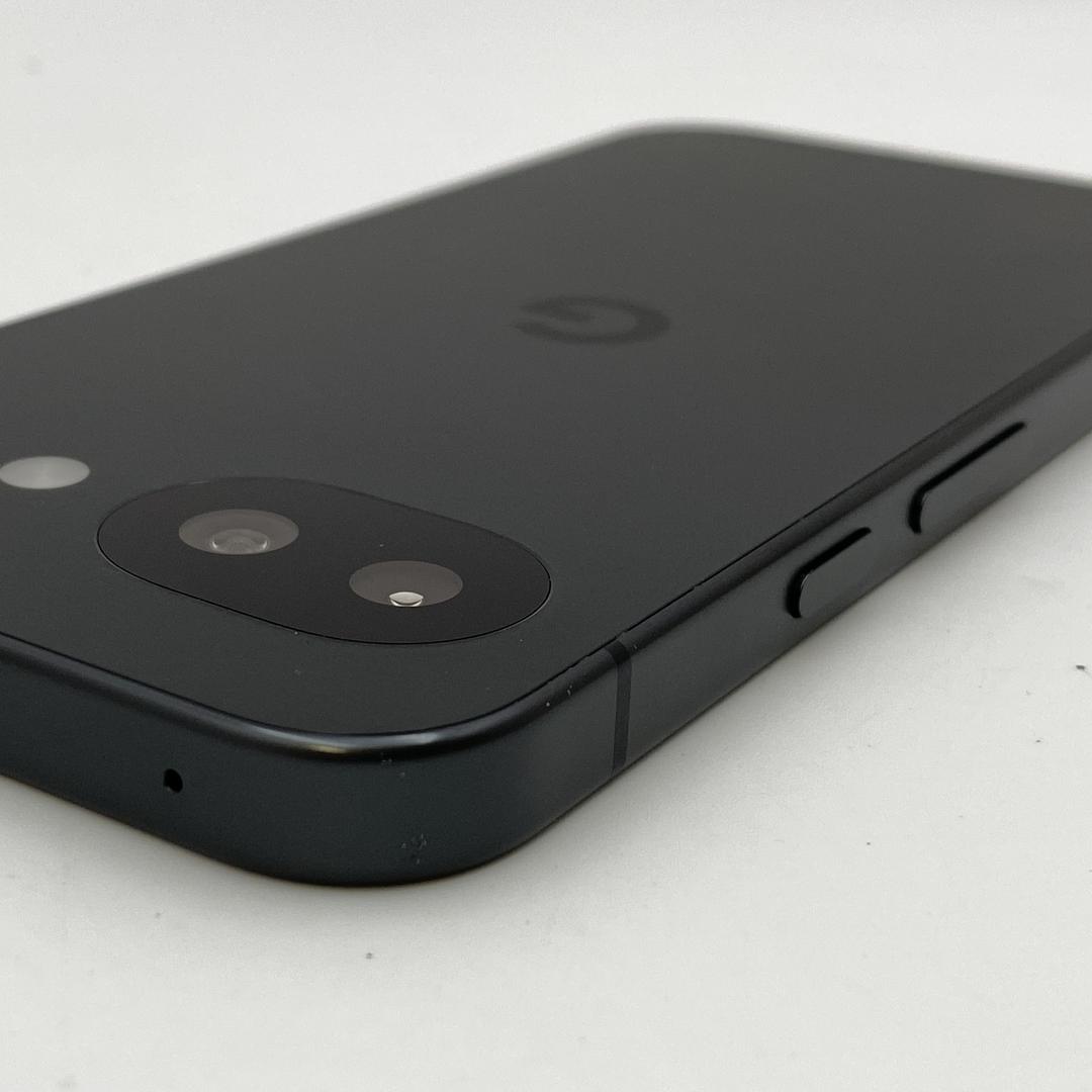 Google Pixel 10a - Unlocked, 128GB, Obsidian, GE1GQ - LAHN03487