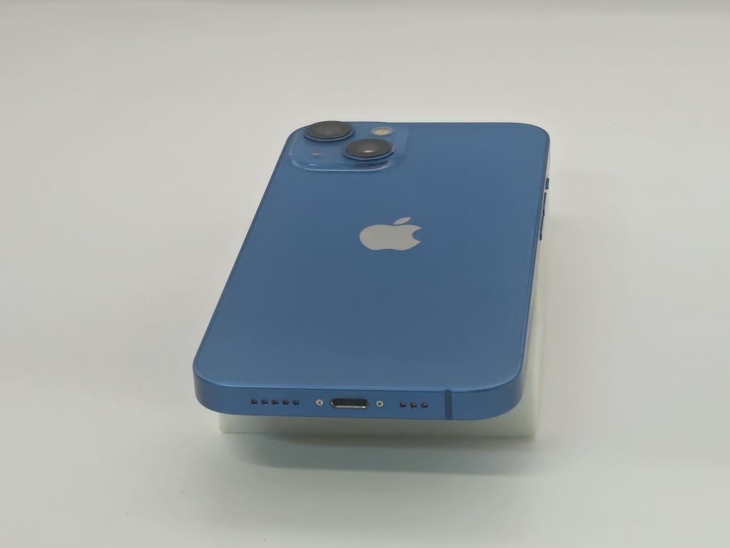 Apple iPhone 13 - Unlocked, 128GB, Blue, A2482 - LAHP22462 - Swappa
