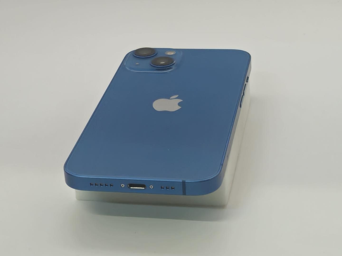 Apple iPhone 13 - Unlocked, 128GB, Blue, A2482 - LAHP32134 - Swappa