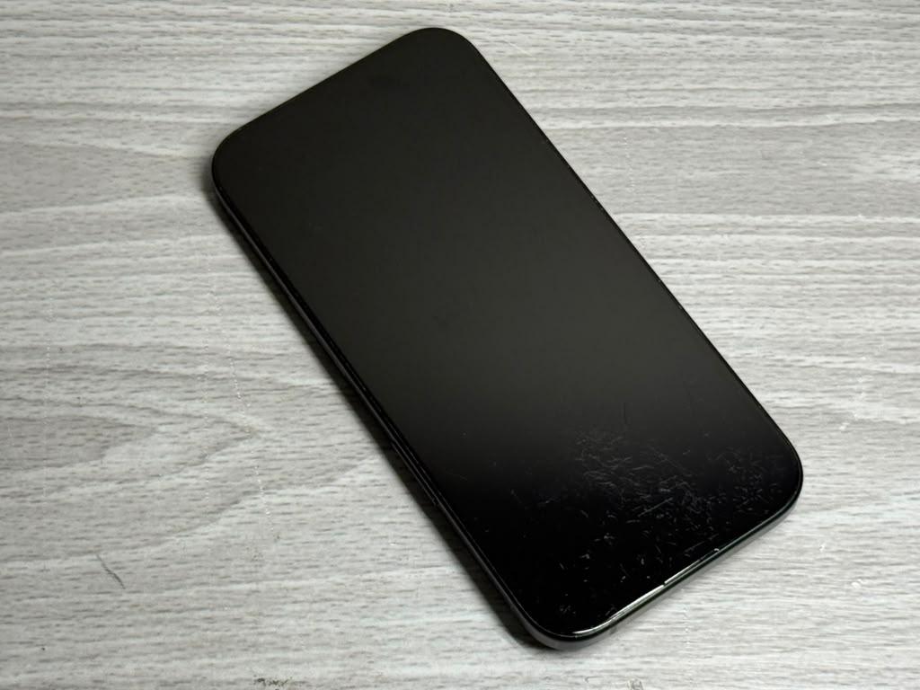 Apple iPhone 15 - Unlocked, 256GB, Black, A2846 - LAHR34762 - Swappa