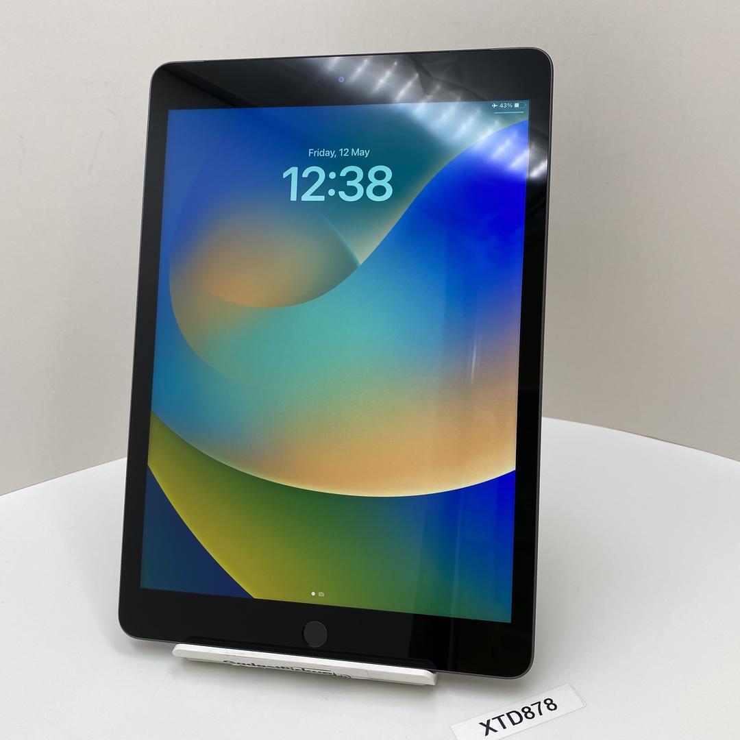 Apple iPad (8th Gen) - Unlocked, 32GB, Gray, A2428 - LAHU42620