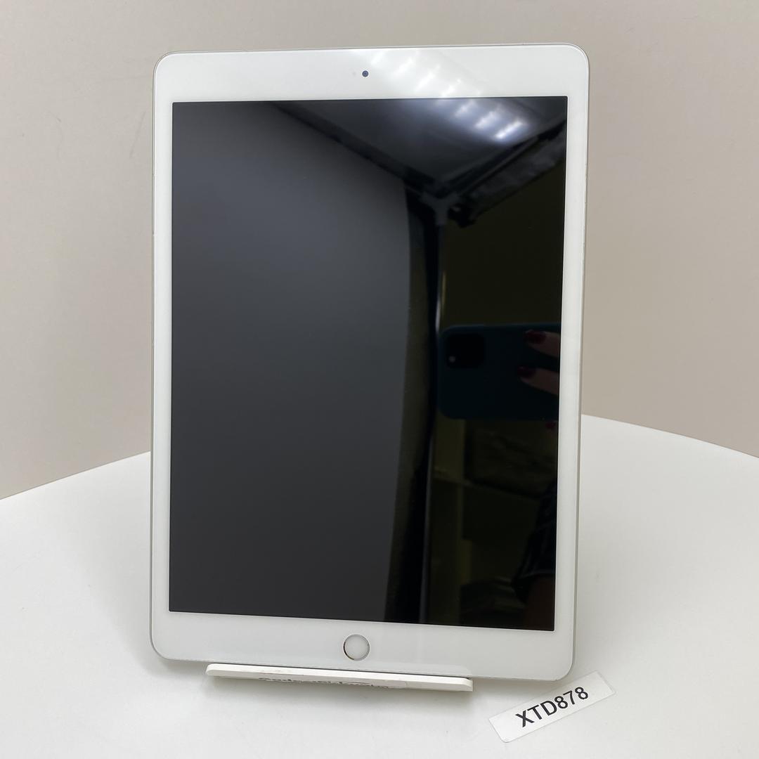 Apple iPad (8th Gen) - Wi-Fi, 32GB, Silver, A2270 - LAHU81800 - Swappa