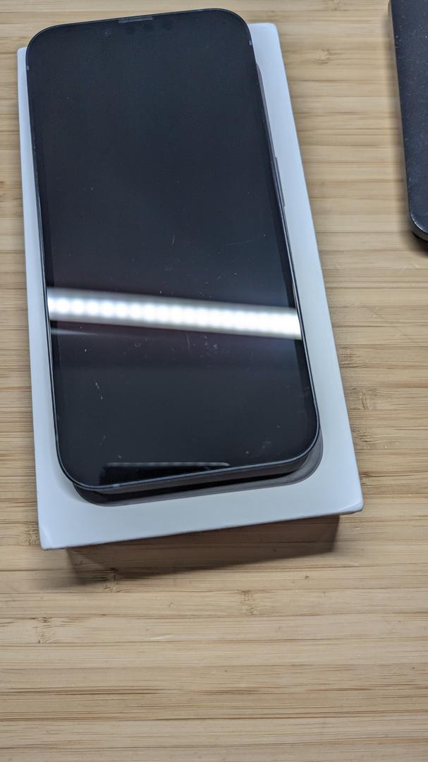 Apple iPhone 14 - Unlocked, 128GB, Midnight, A2649 - LAHU85449