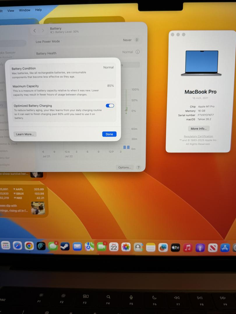 MacBook Pro 2021 - 16" - 1 TB, Plateado, 16 GB, Apple M1 Pro de 10 núcleos 8