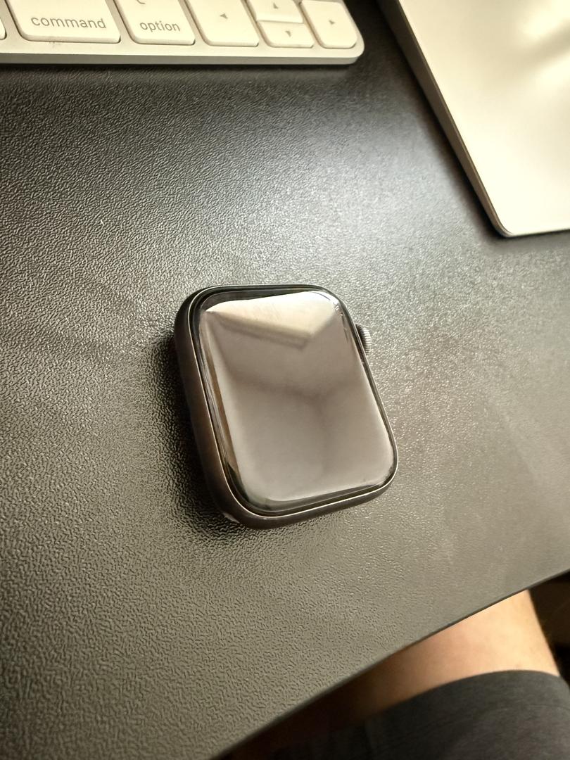 Buen Apple Watch Series 6 44mm - AT&T, Gris, A2294 - Celular, Nike 3