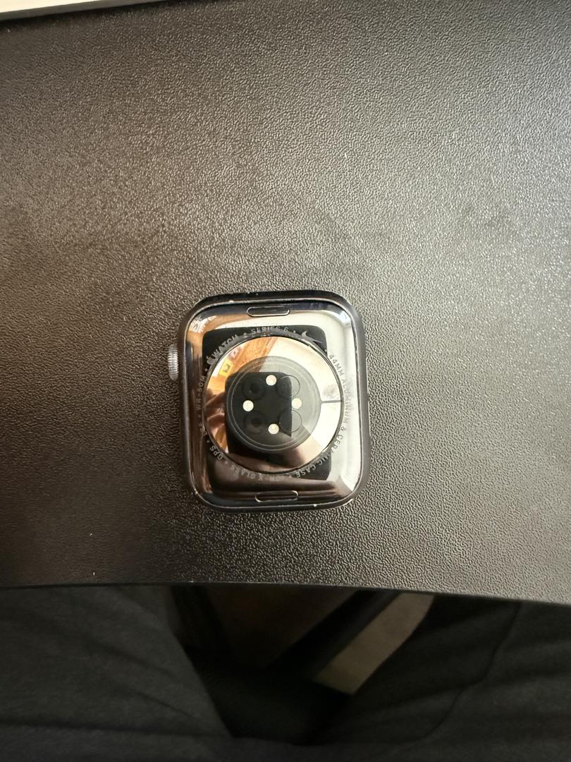 Buen Apple Watch Series 6 44mm - AT&T, Gris, A2294 - Celular, Nike 6
