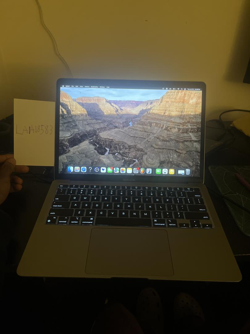 MacBook Air 2020 - 13" - 512 GB, Gris, 8 GB, Apple M1 3