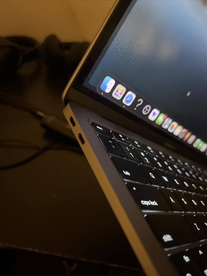 MacBook Air 2020 - 13" - 512 GB, Gris, 8 GB, Apple M1 7