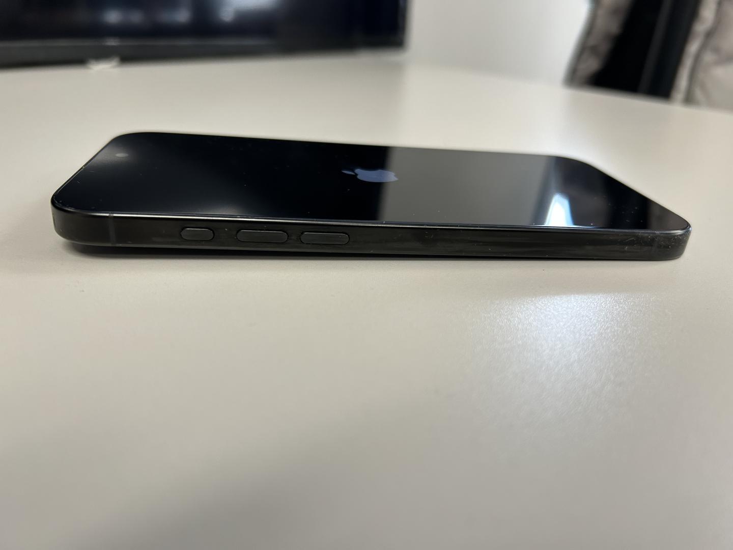 Apple iPhone 16 Pro Max - AT&T, 256GB, Black, A3084 - LAIB65240