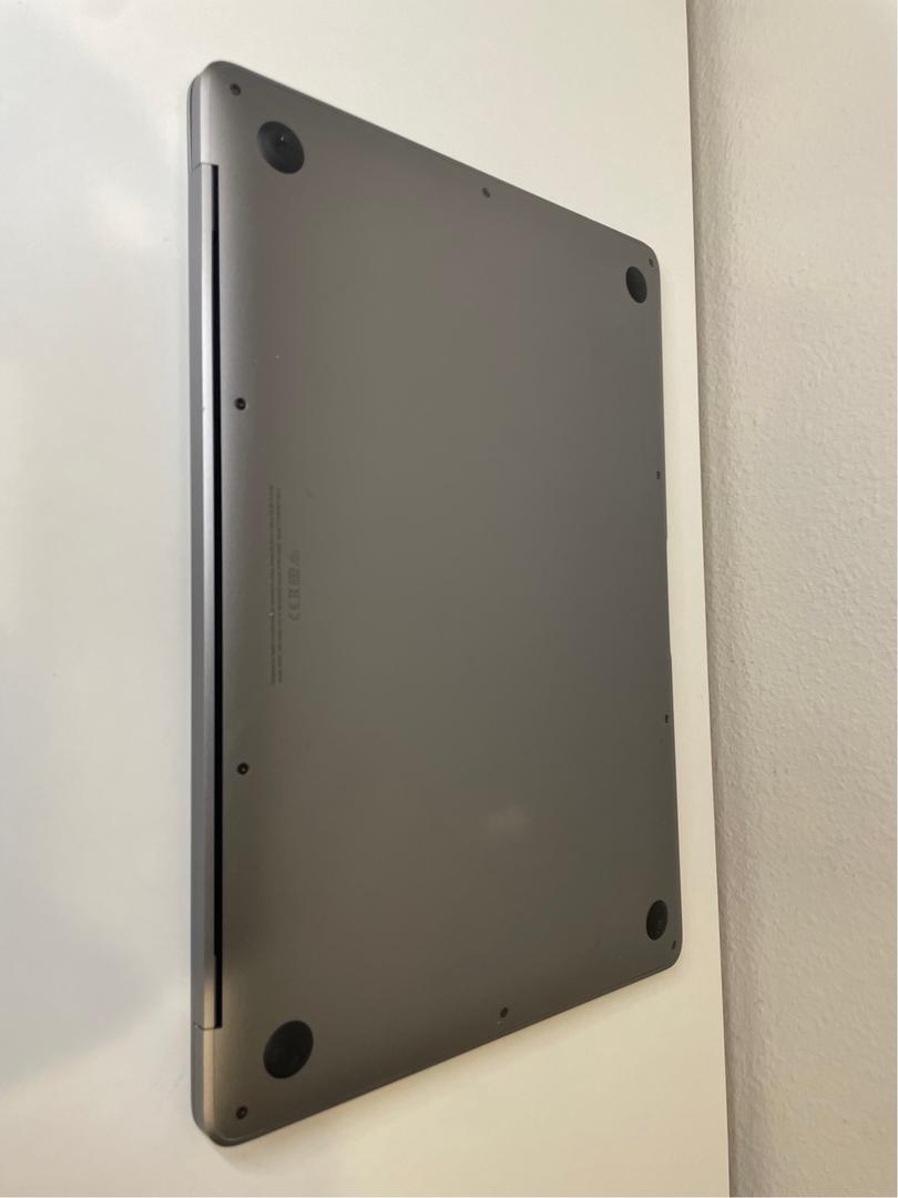 MacBook Air 2020 - 13" - 256 GB, Gris, 8 GB, Apple M1 5