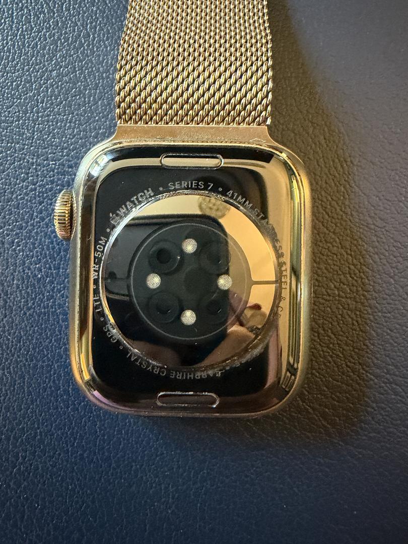 Apple Watch Series 7 41mm - AT&T, Dorado, A2475 - Cellular, Acero inoxidable 7