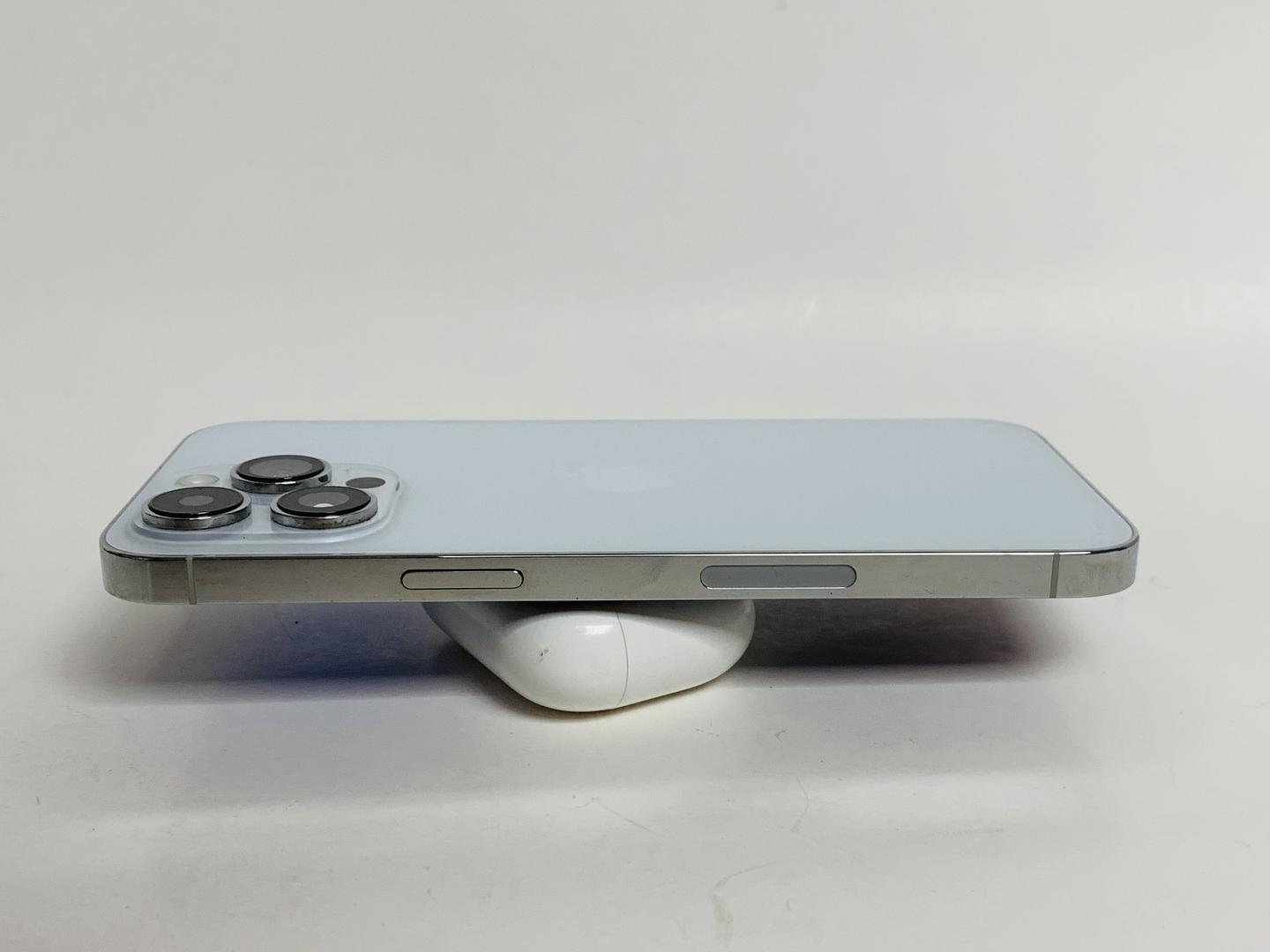 Apple iPhone 14 Pro Max - Unlocked, 128GB, Silver, A2651
