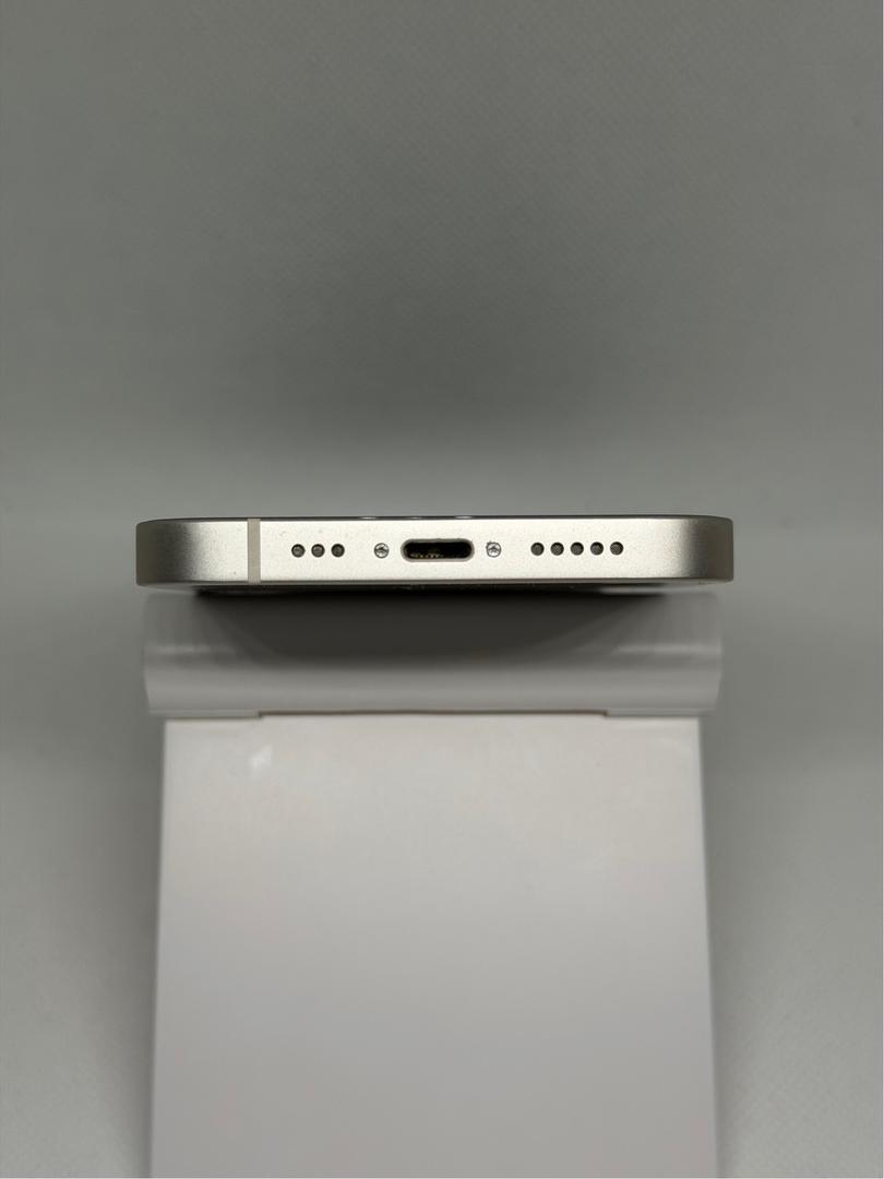 Apple iPhone 13 - Unlocked Non-US, 128GB, Starlight, A2633