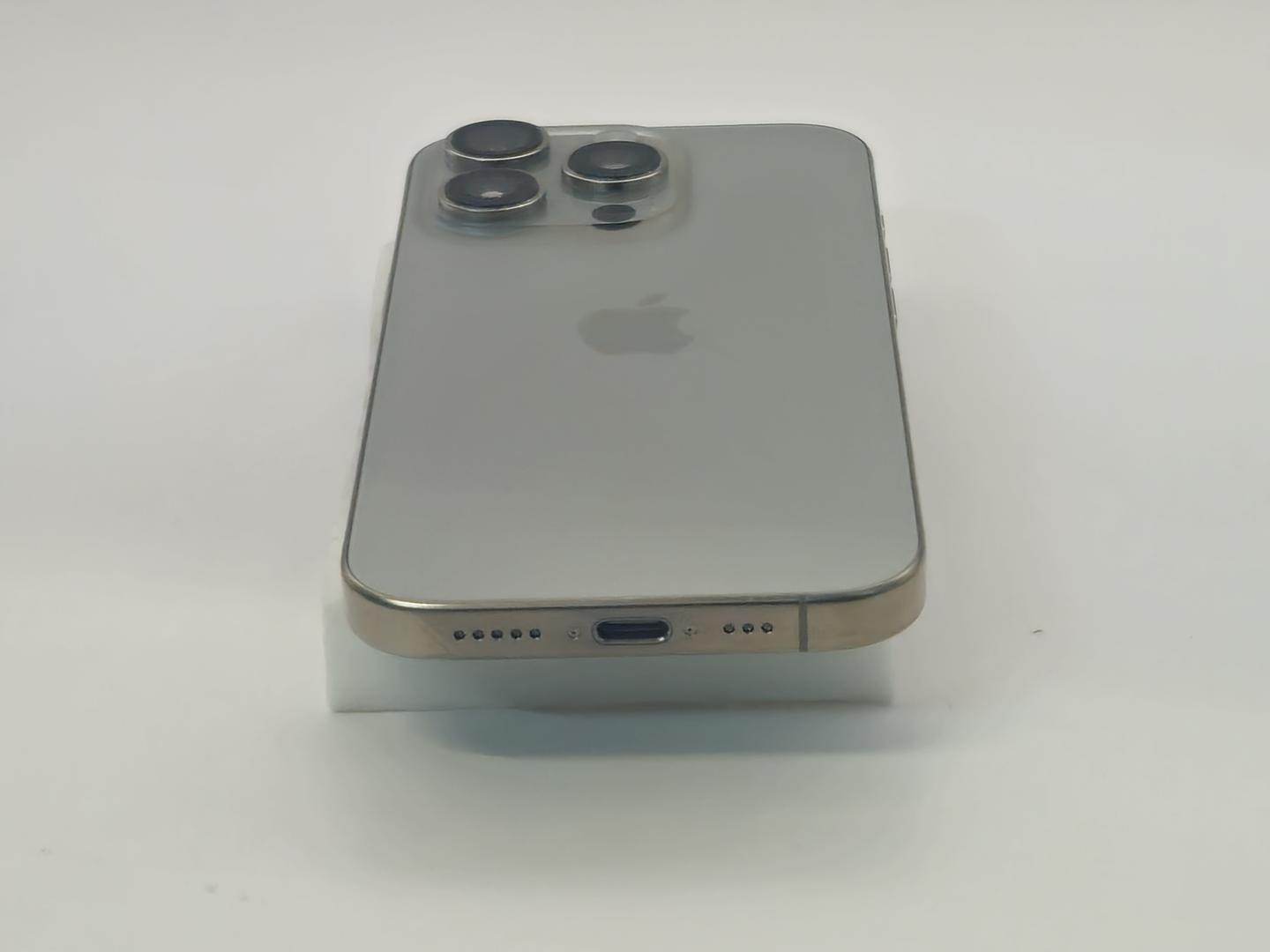Apple iPhone 16 Pro - AT&T, 256GB, Natural, A3083 - LAIH64325 - Swappa