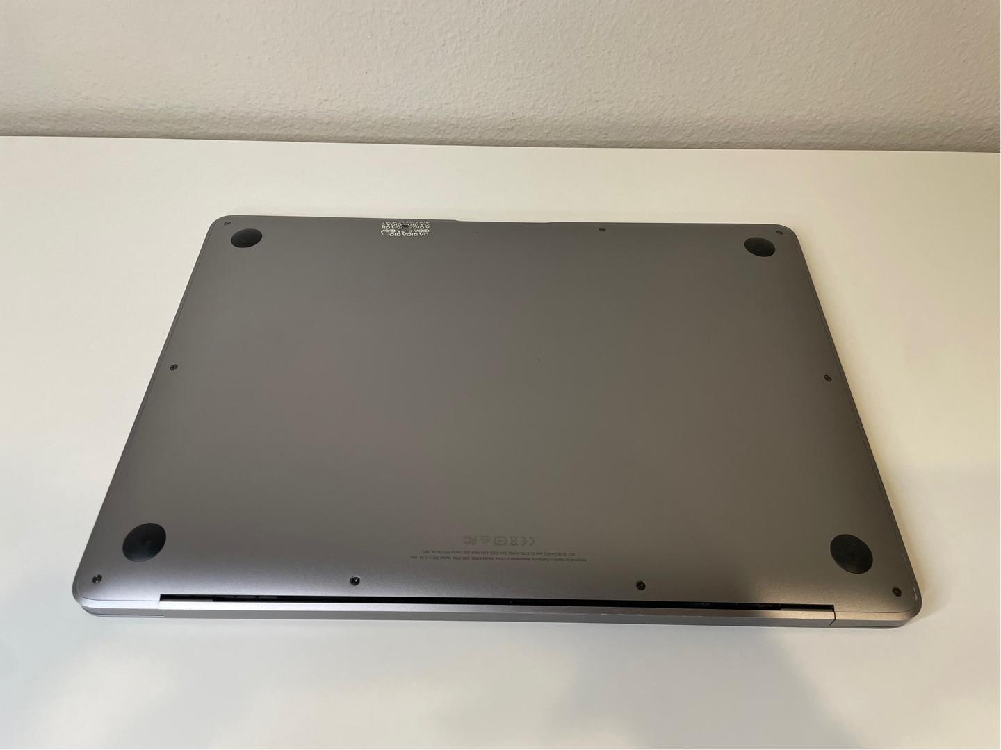 MacBook Air 2019 - 13 inch - Product Guide, Specs, Prices, and