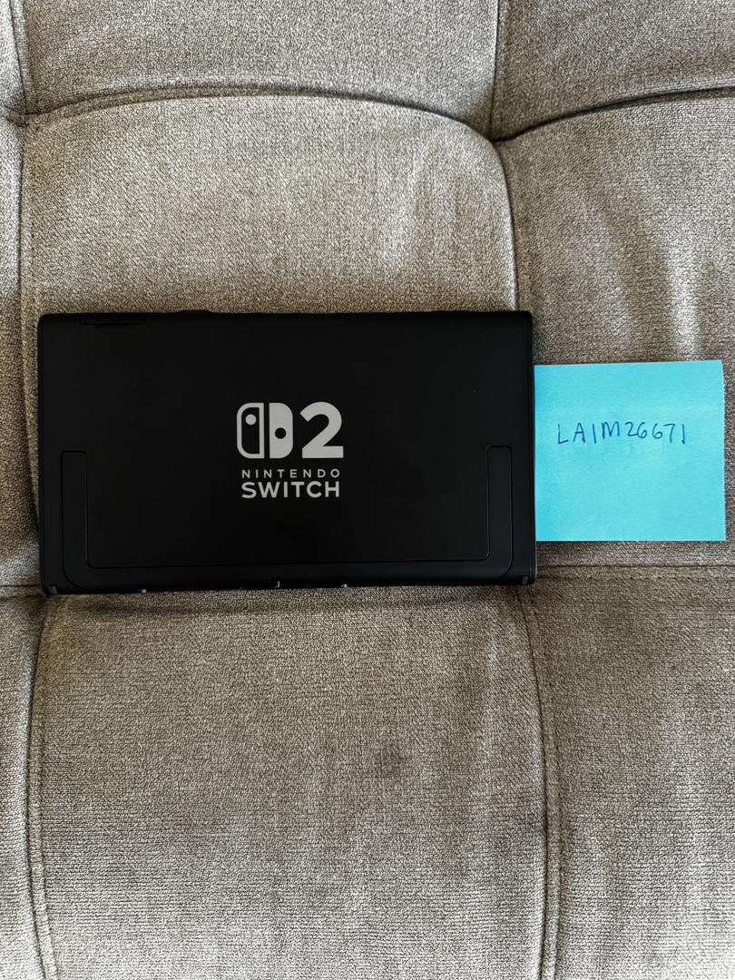 Nintendo Switch 2 - Rojo y Azul, Estándar 4