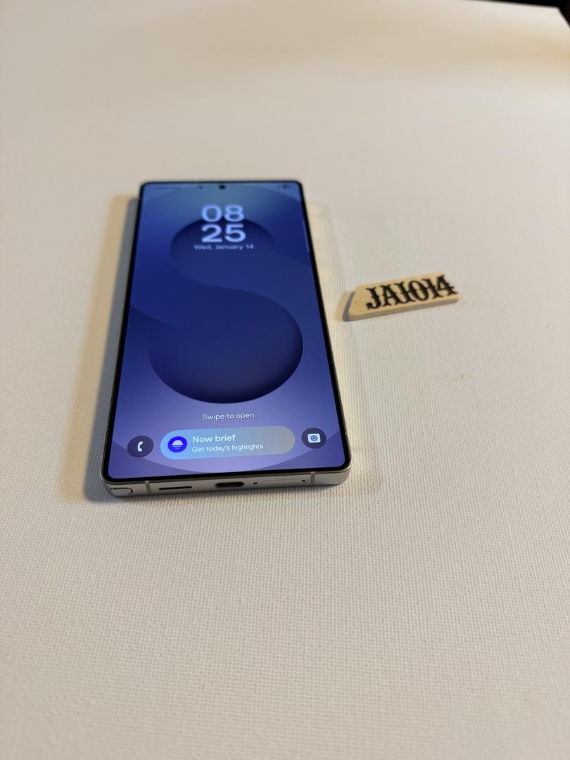 Menta Samsung Galaxy S25 Ultra - AT&T, 256 GB, Azul Plata, 12 GB, SM-S938U 2