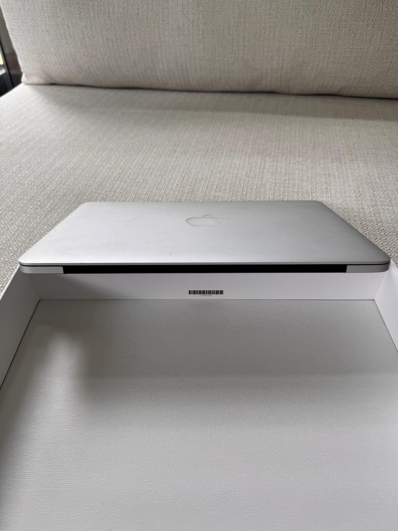 MacBook Air 2020 - 13" - 1 TB, Plata, 16 GB, Apple M1 5