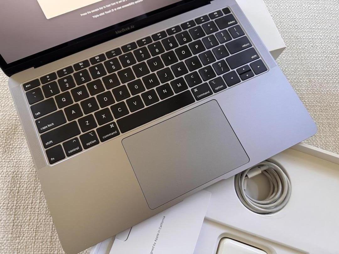 MacBook Air 2020 - 13" - 1 TB, Plata, 16 GB, Apple M1