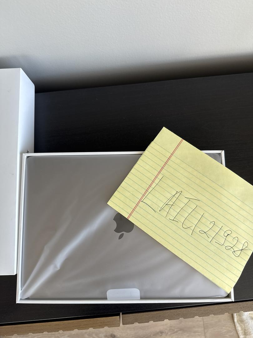 MacBook Air 2020 - 13" - 256 GB, Gris, 8 GB, Apple M1 2