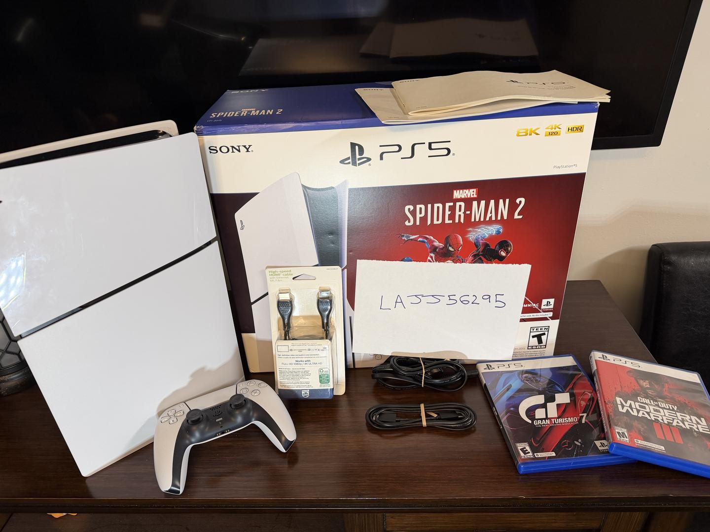 PlayStation 5 Slim Standard Edition (2023) - 1TB, White