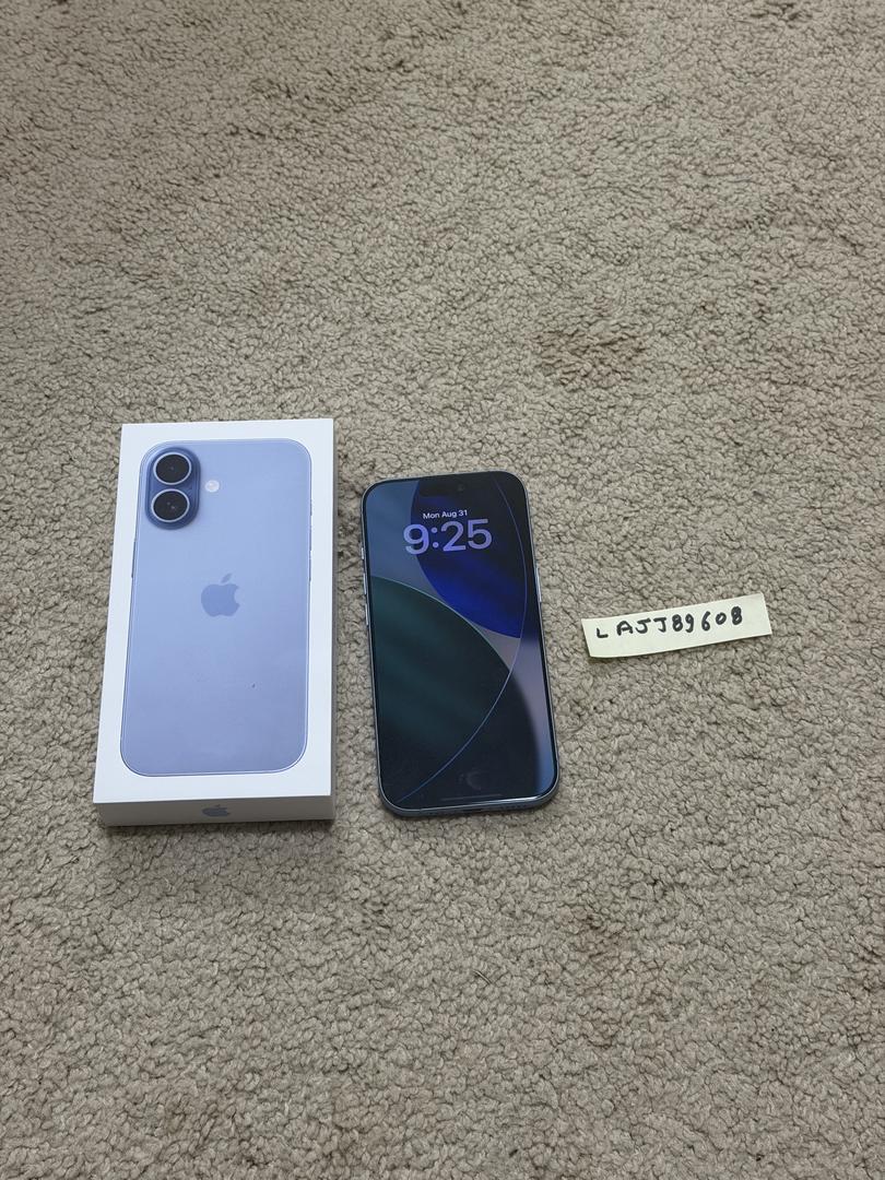 Apple iPhone 17 - Unlocked, 256GB, Mist Blue, A3258 - LAJJ89608