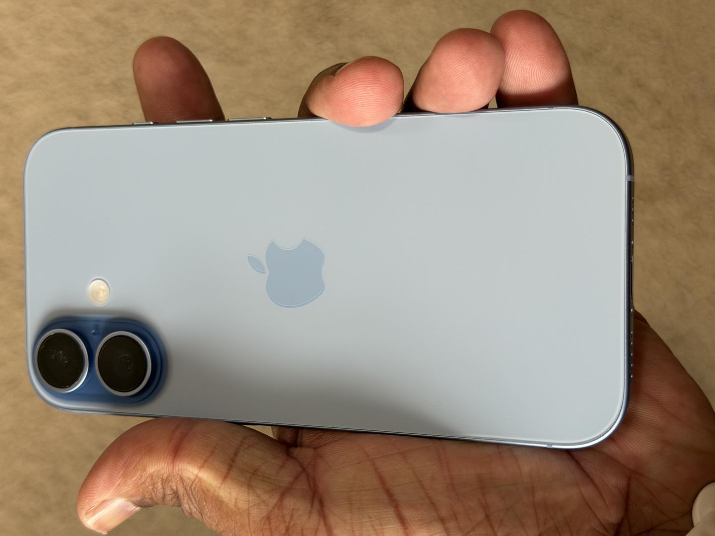 Apple iPhone 17 - Unlocked, 256GB, Mist Blue, A3258 - LAJJ89608