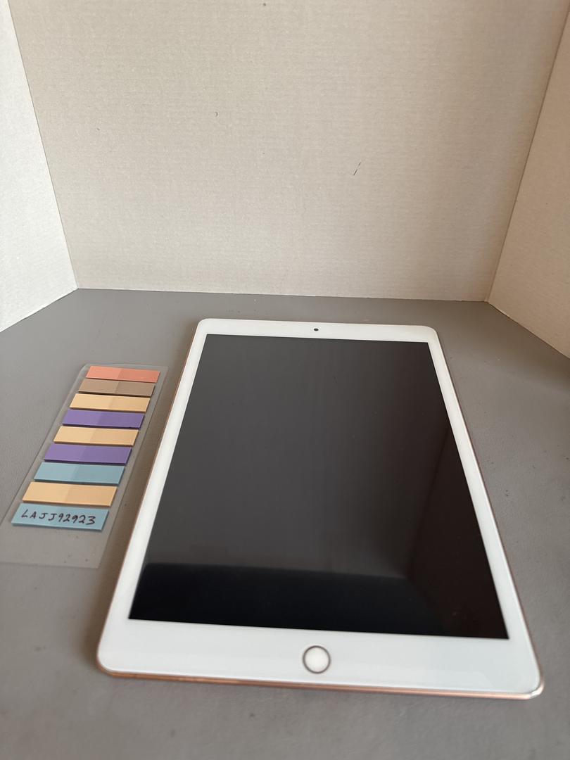 Apple iPad (7th Gen) - Wi-Fi, 128GB, Gold, A2197 - LAJJ92923 - Swappa