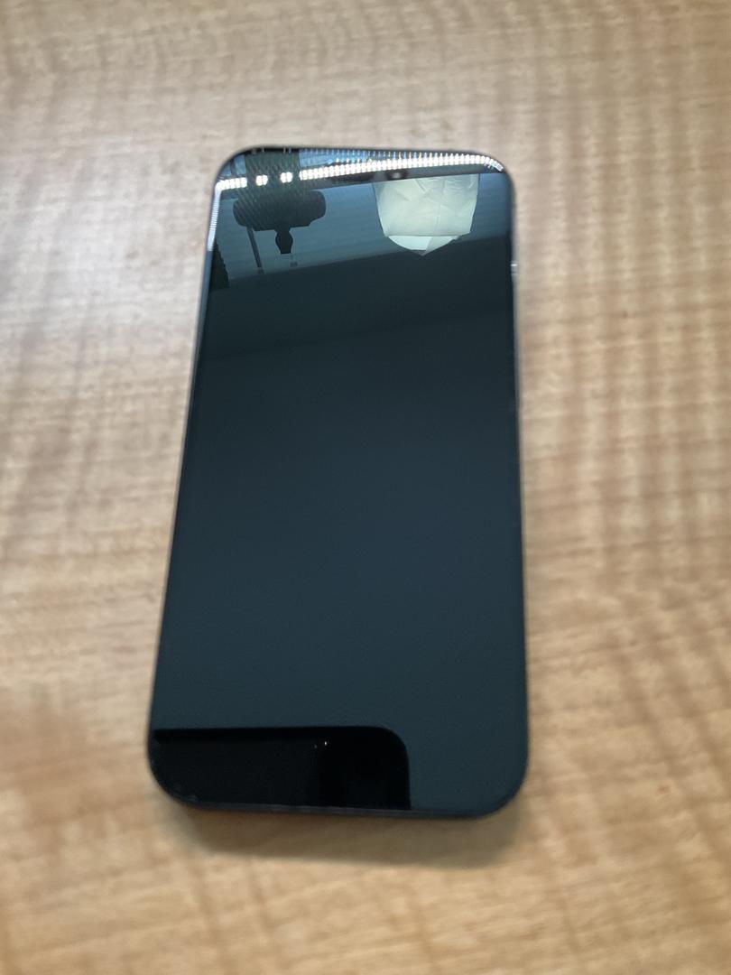 Apple iPhone 15 Pro - Unlocked, 256GB, Black, A2848 - LAJK40008