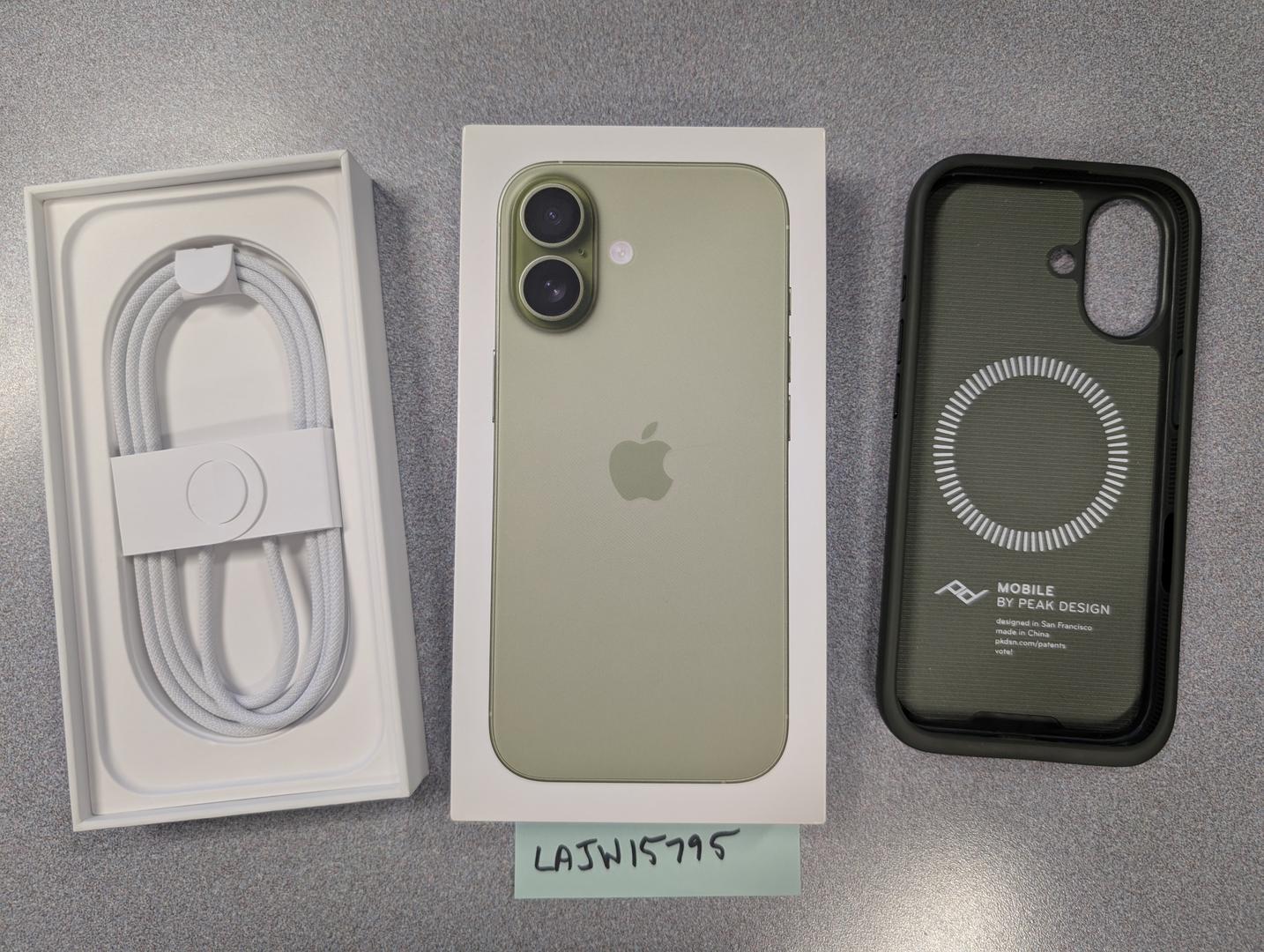 Apple iPhone 17 - Unlocked, 256GB, Sage, A3258 - LAJW15795 - Swappa