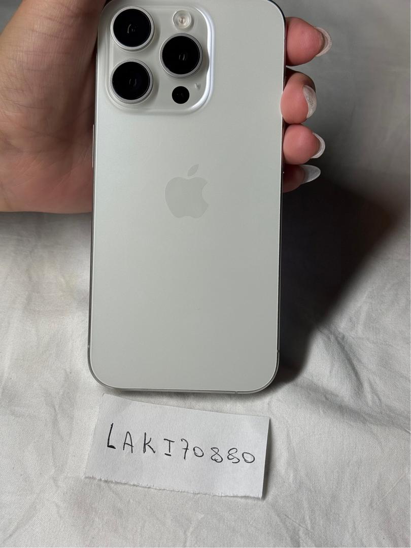 Apple iPhone 15 Pro - Unlocked, 128GB, White, A2848 - LAKI70880