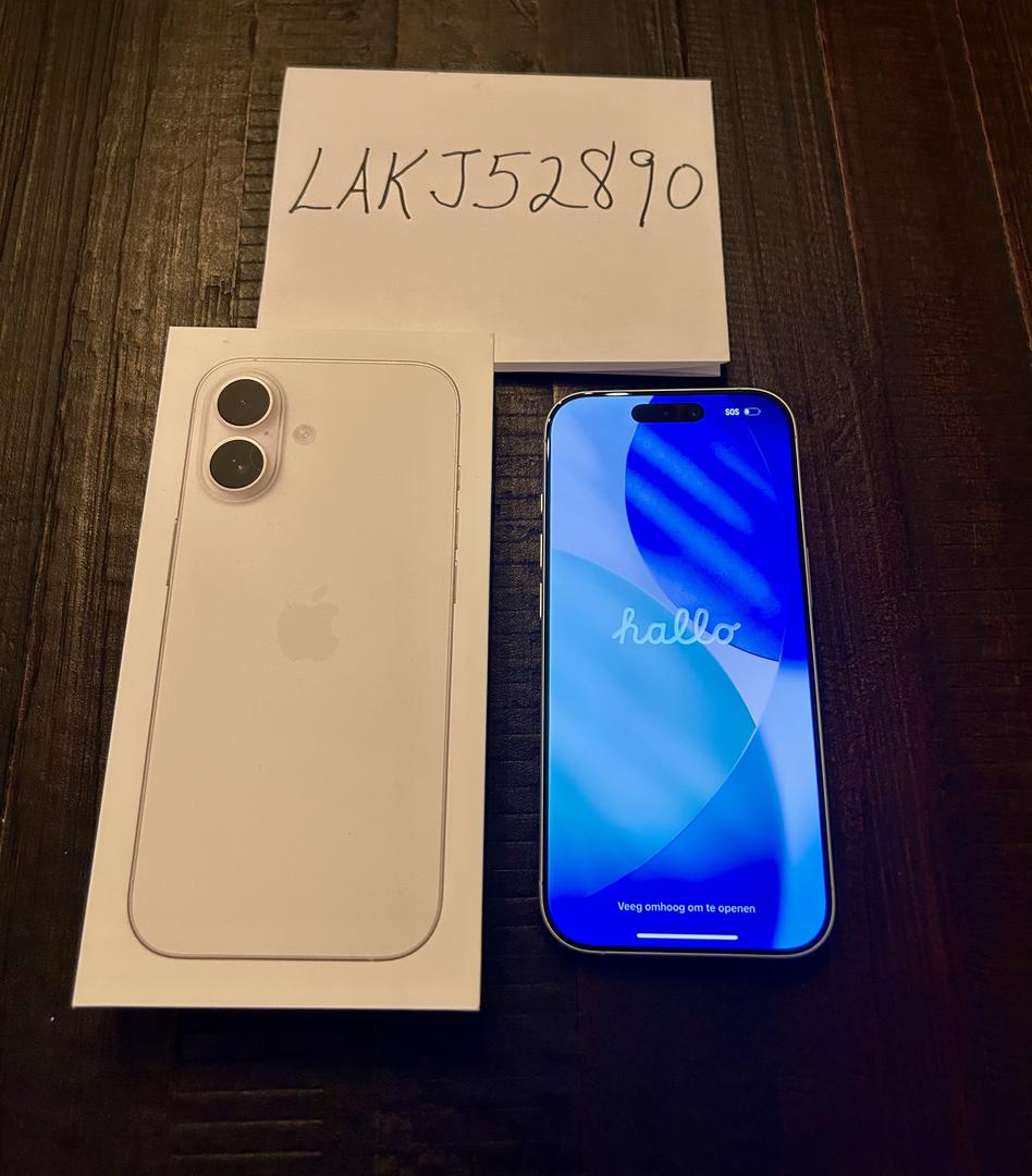 Apple iPhone 17 - Unlocked, 256GB, White, A3258 - LAKJ52890 - Swappa