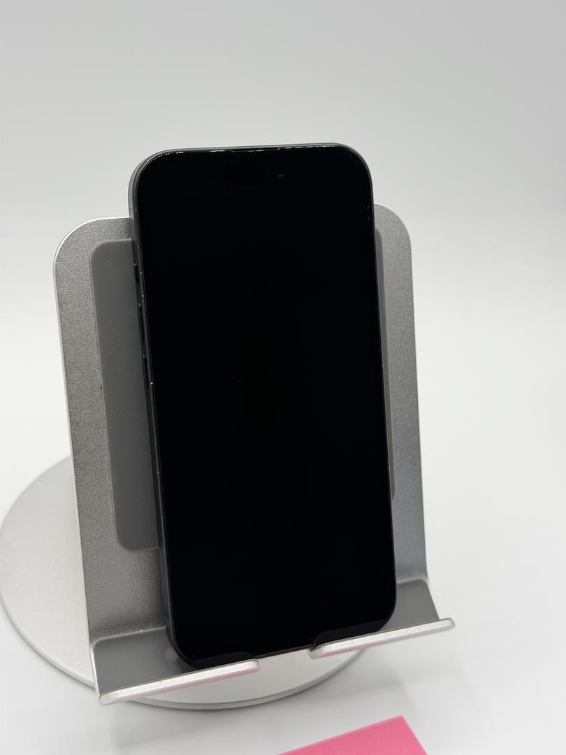 Apple iPhone 15 - Unlocked, 256GB, Black, A2846 - LAKL11041 - Swappa