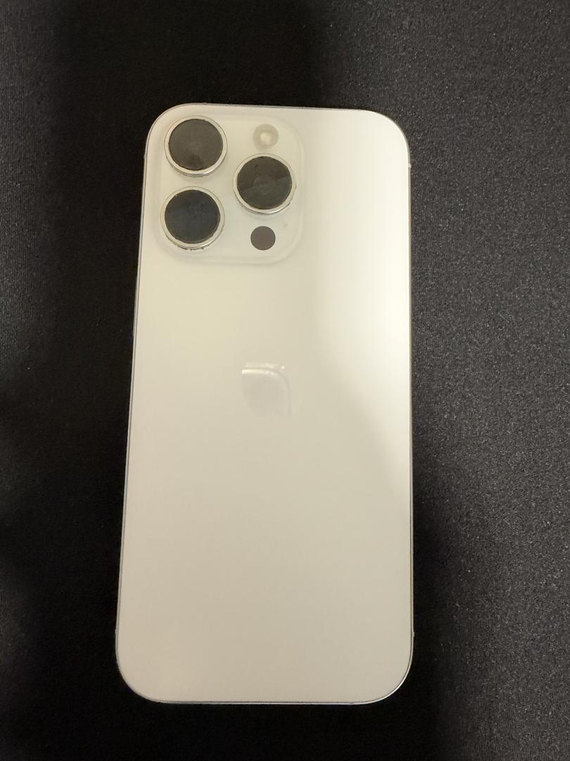 Apple iPhone 16 Pro - Unlocked, 128GB, White, A3083 - LAKP26547