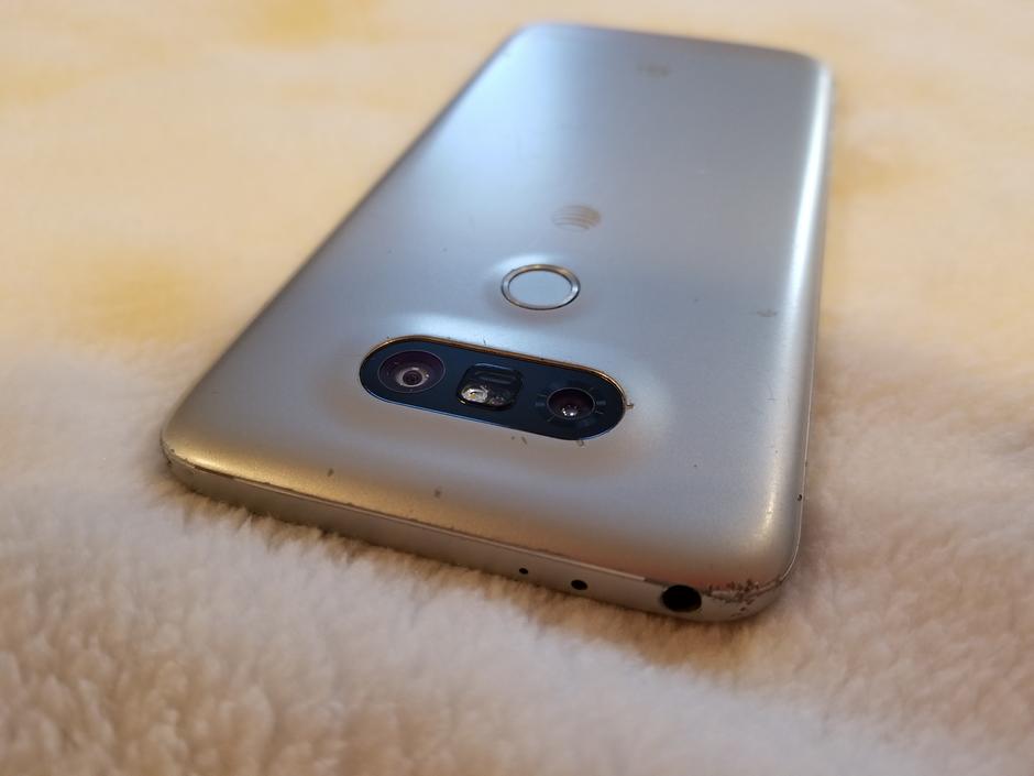 LG G5, color Silver