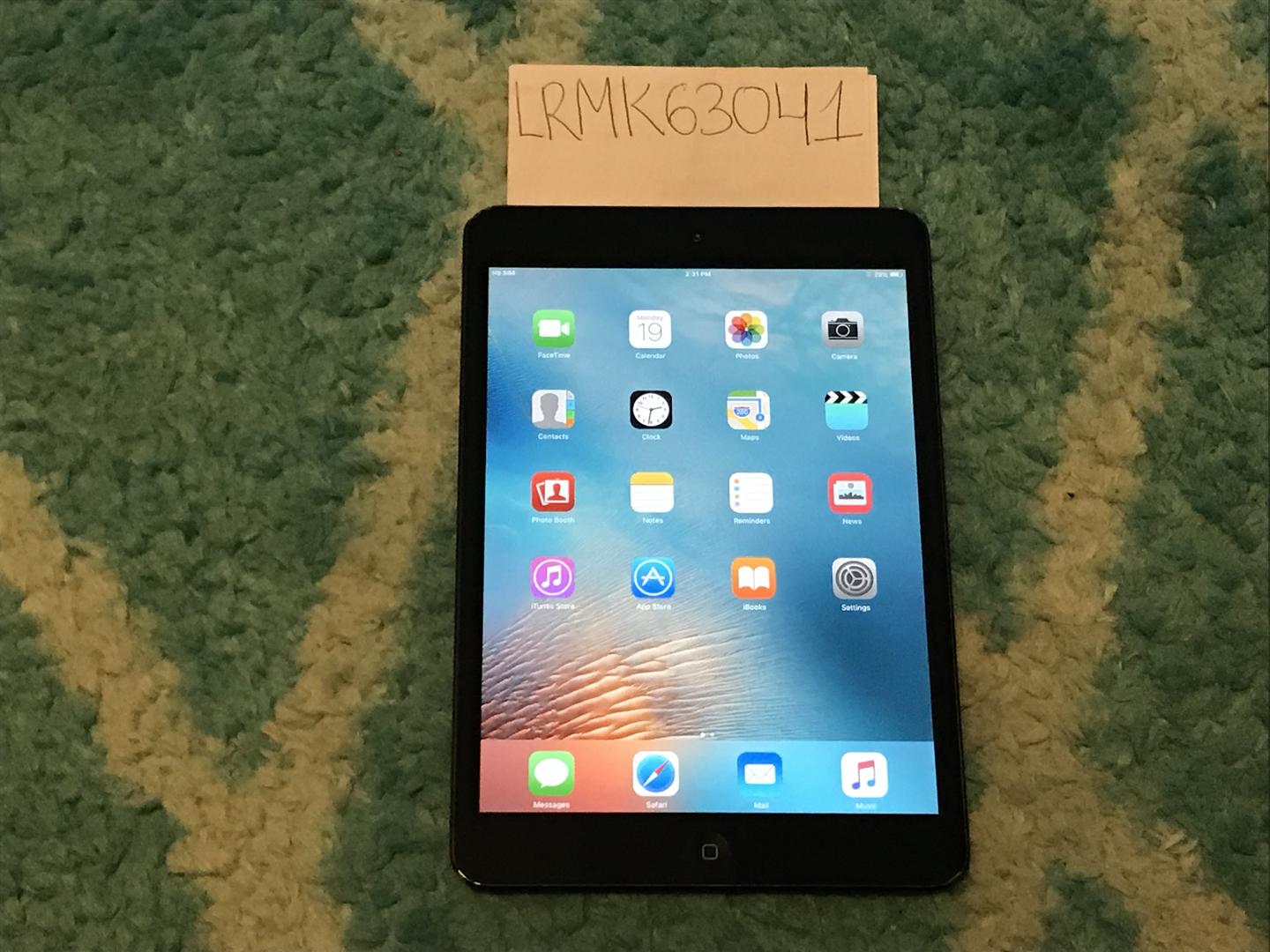 Apple iPad Mini - Unlocked, Black, 16GB - LRMK63041 - Swappa