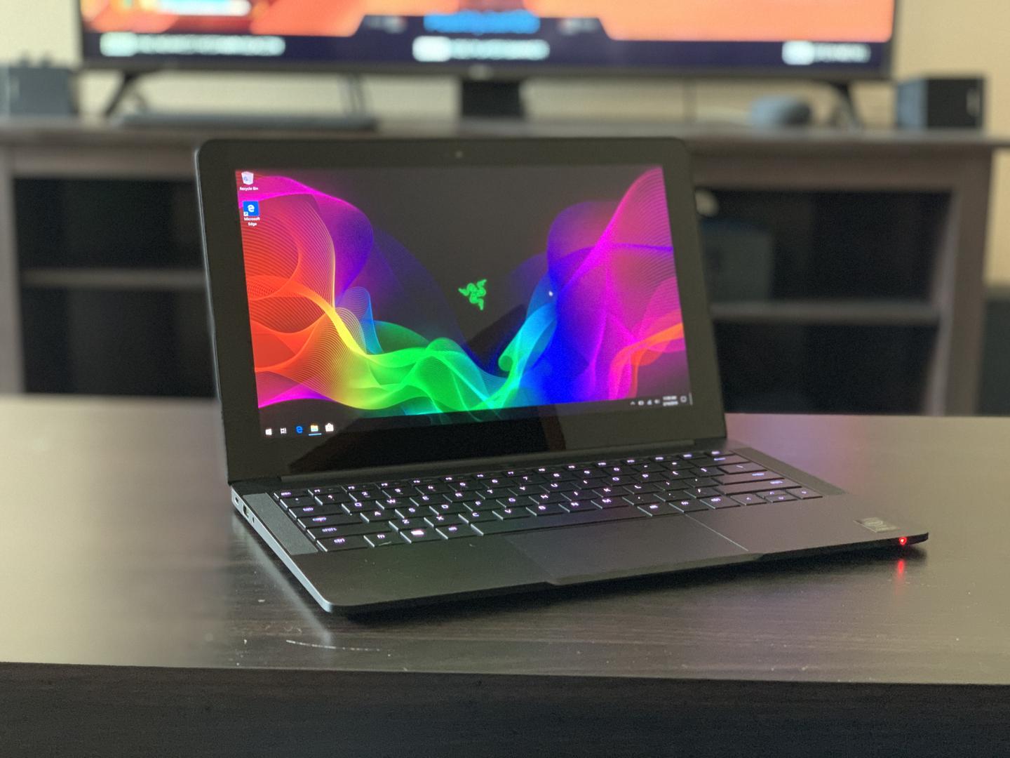 Razer Blade Stealth 4k 12.5" 2016 Black, 256GB, 8GB LRPT52509 Swappa