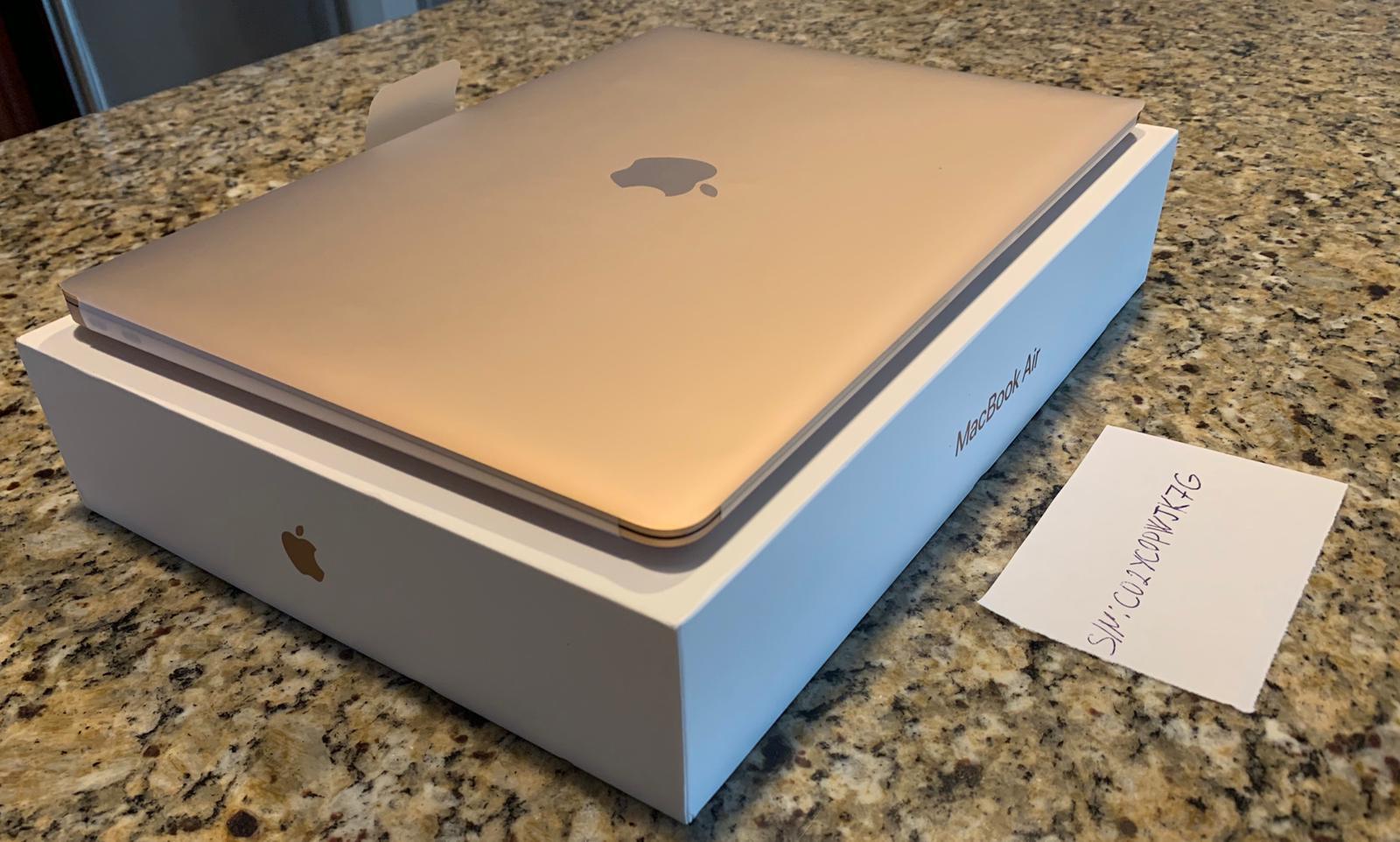MacBook Air 2018 13" I5, Gold, 256GB, 8GB LRSI17783 Swappa
