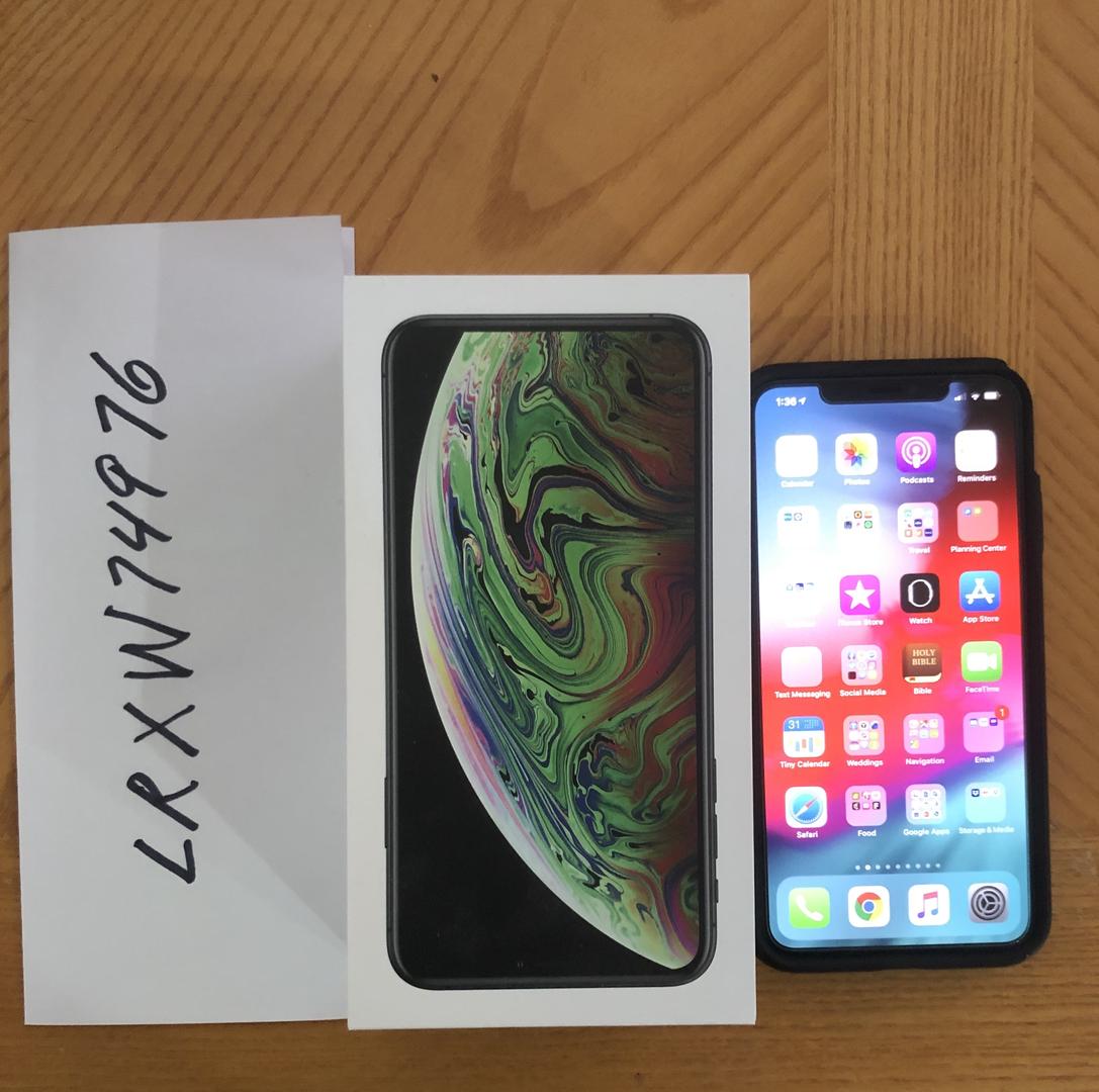 Apple iPhone Xs Max - Verizon, Gray, 256GB, A1921 - LRXW74976 - Swappa