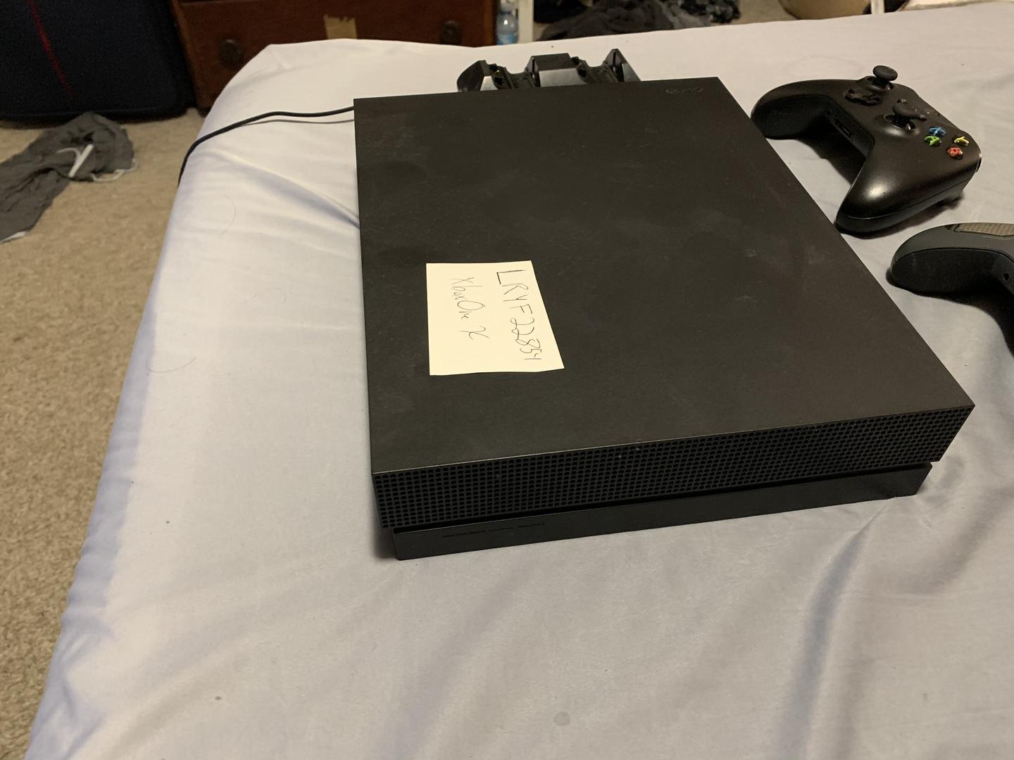 Xbox One X (2017) Black, Standard in Atlanta LRYF22854 Swappa