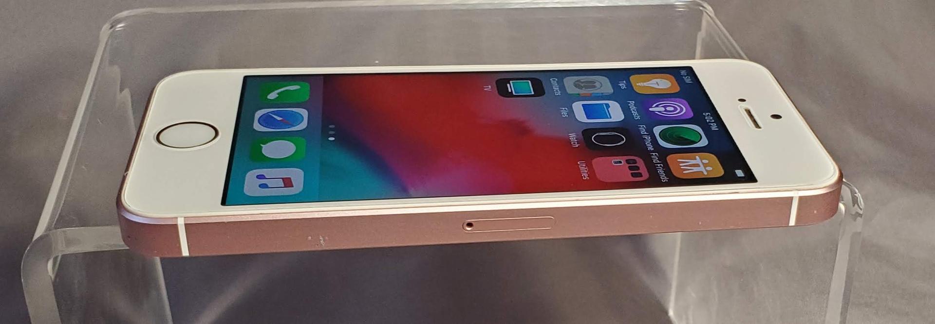 Apple iPhone SE 1st Gen 2016 AT&T, Rose Gold, 64GB, A1662 LRYY46459