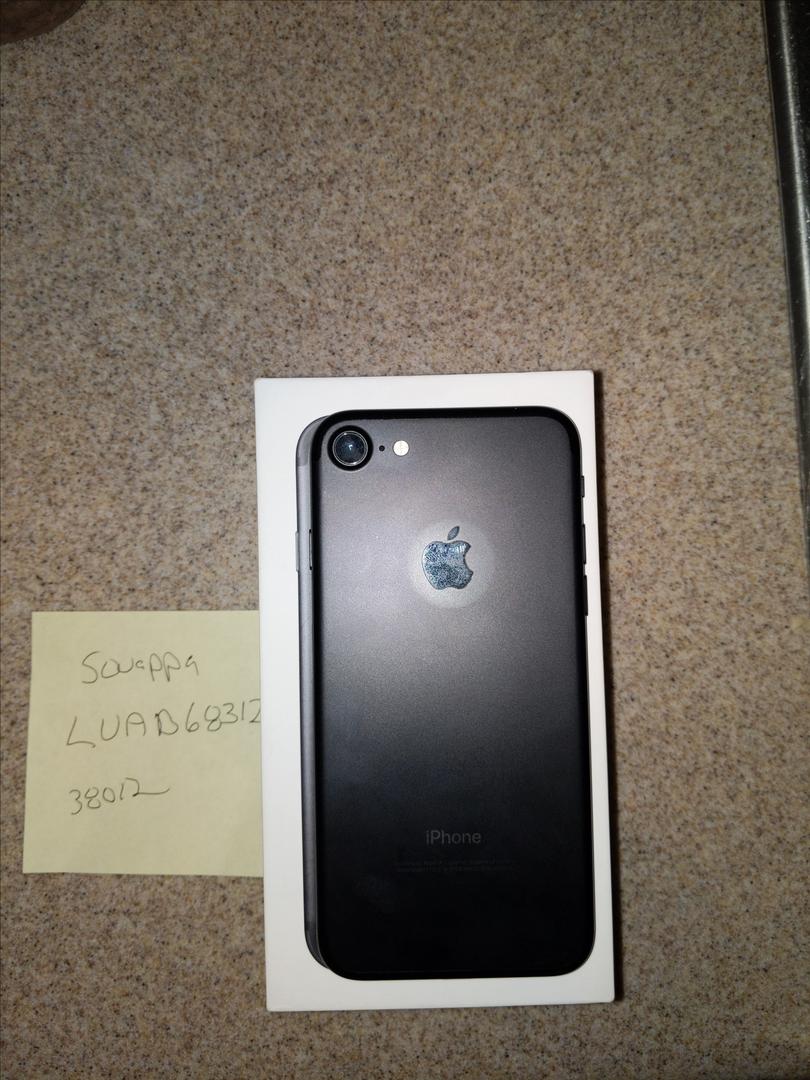 Apple iPhone 7 Cricket, Black, 32GB, A1660 LUAB68312 Swappa