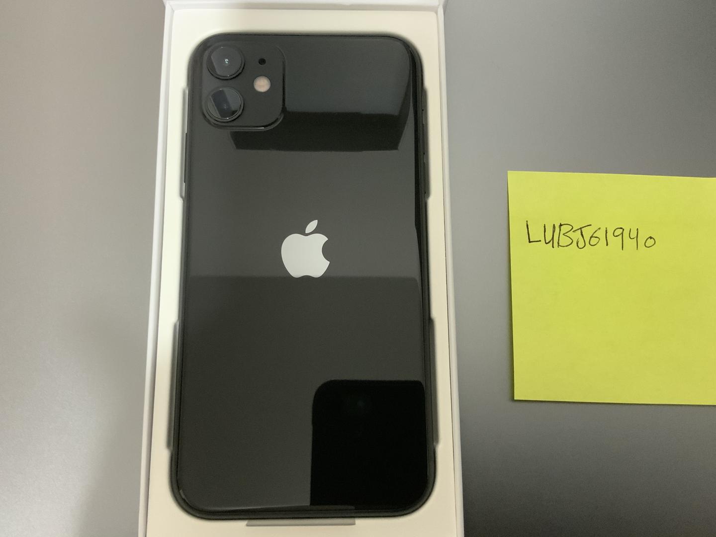 Apple iPhone 11 - Verizon, Black, 64GB, A2111 in New York City