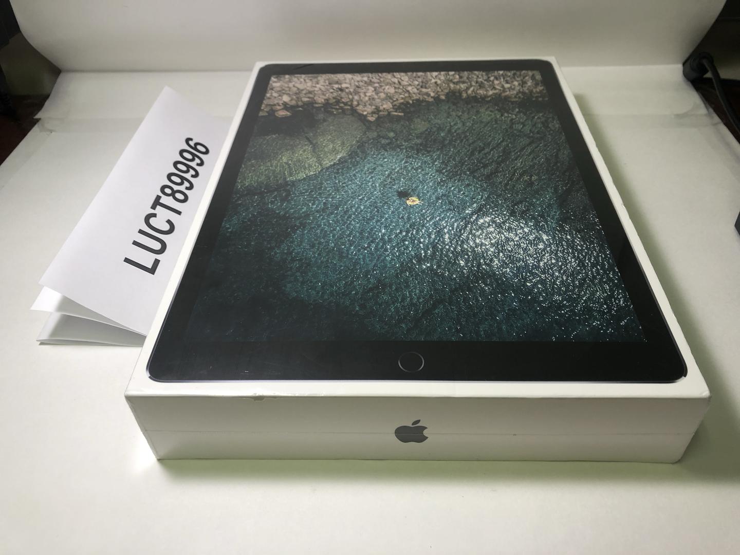 Apple iPad Pro 12.9" 2nd Gen 2017 WiFi, Gray, 512GB LUCT89996 Swappa