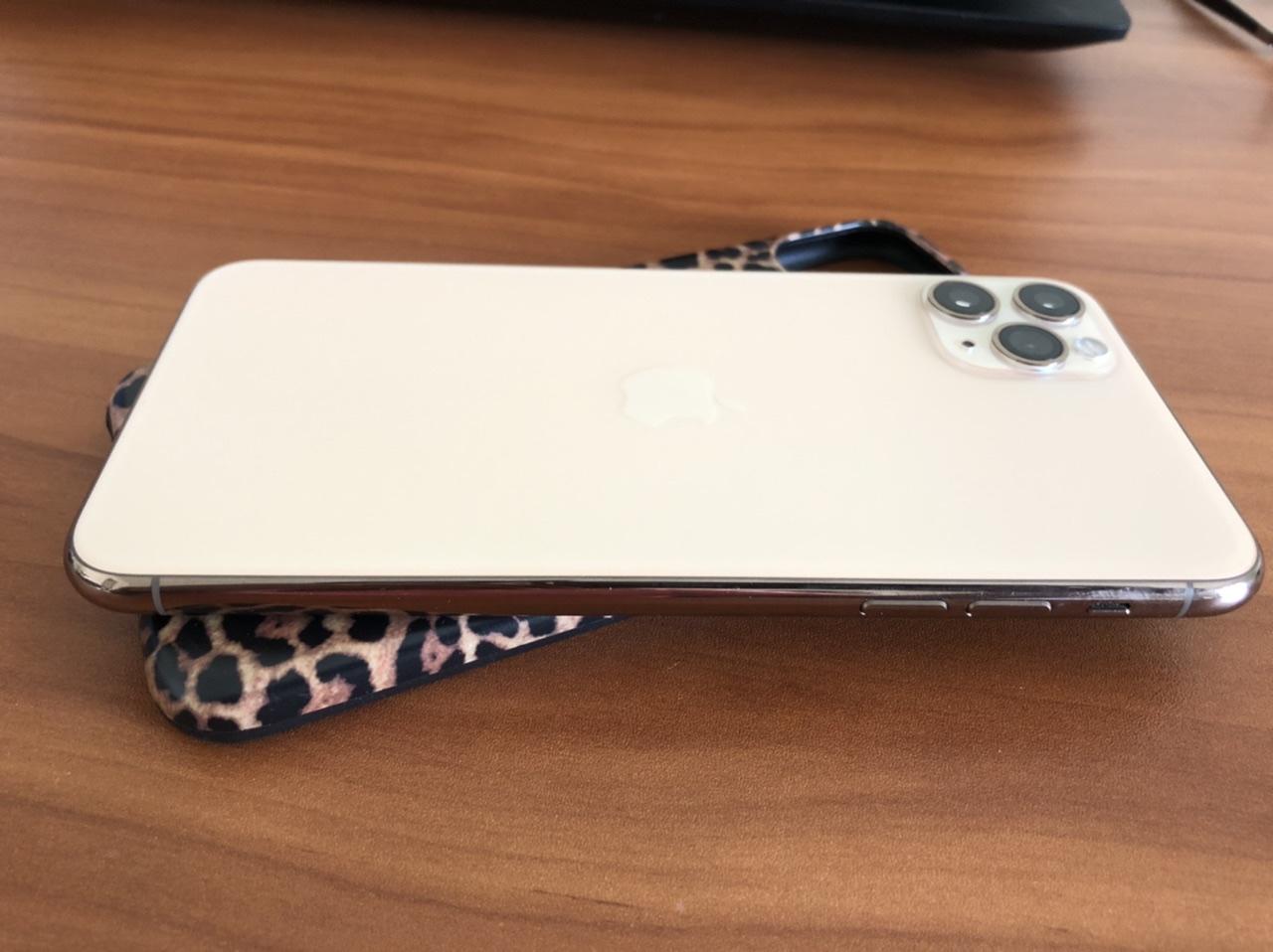 Apple iPhone 11 Pro Max Cricket, Gold, 64GB, A2161 LUFL57358 Swappa