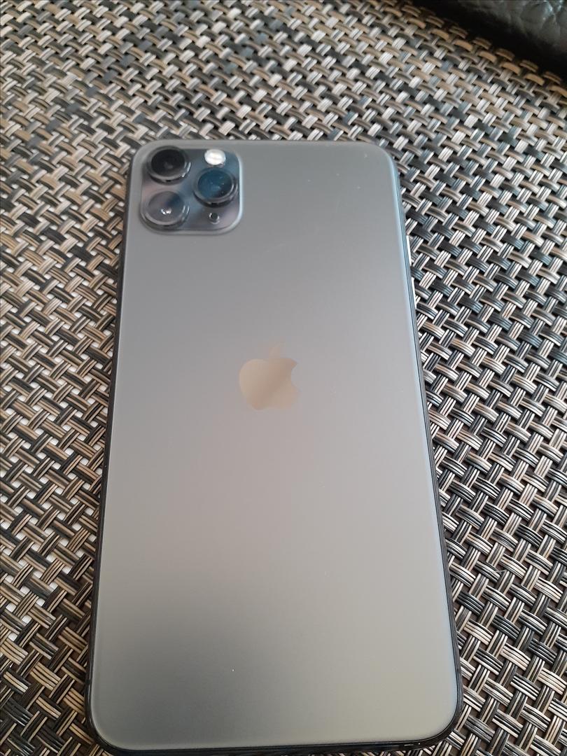 Apple iPhone 11 Pro Max Cricket, Gray, 256GB, A2161 LUFN13168 Swappa