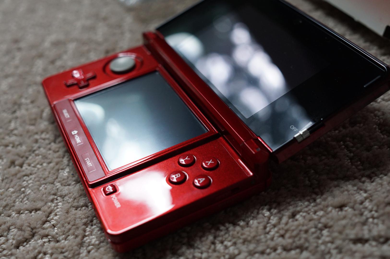 Nintendo 3DS Red, 1GB in Portland LUHJ45057 Swappa