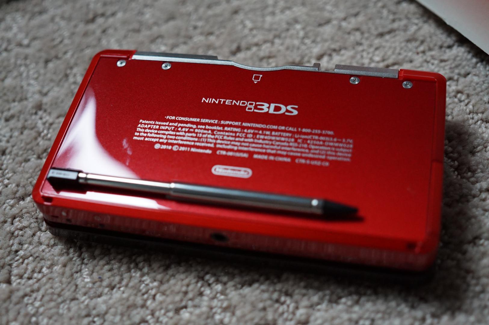 Nintendo 3DS Red, 1GB in Portland LUHJ45057 Swappa