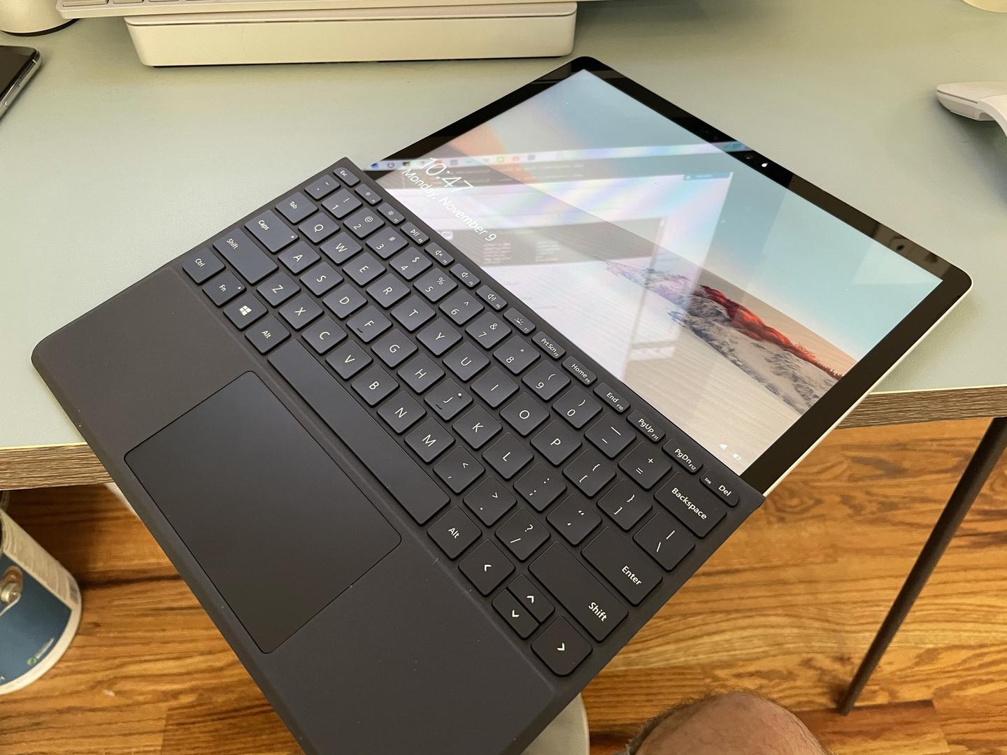 Microsoft Surface Go 2 WiFi, m3, Gray, 128GB, 8GB LUMB39810 Swappa